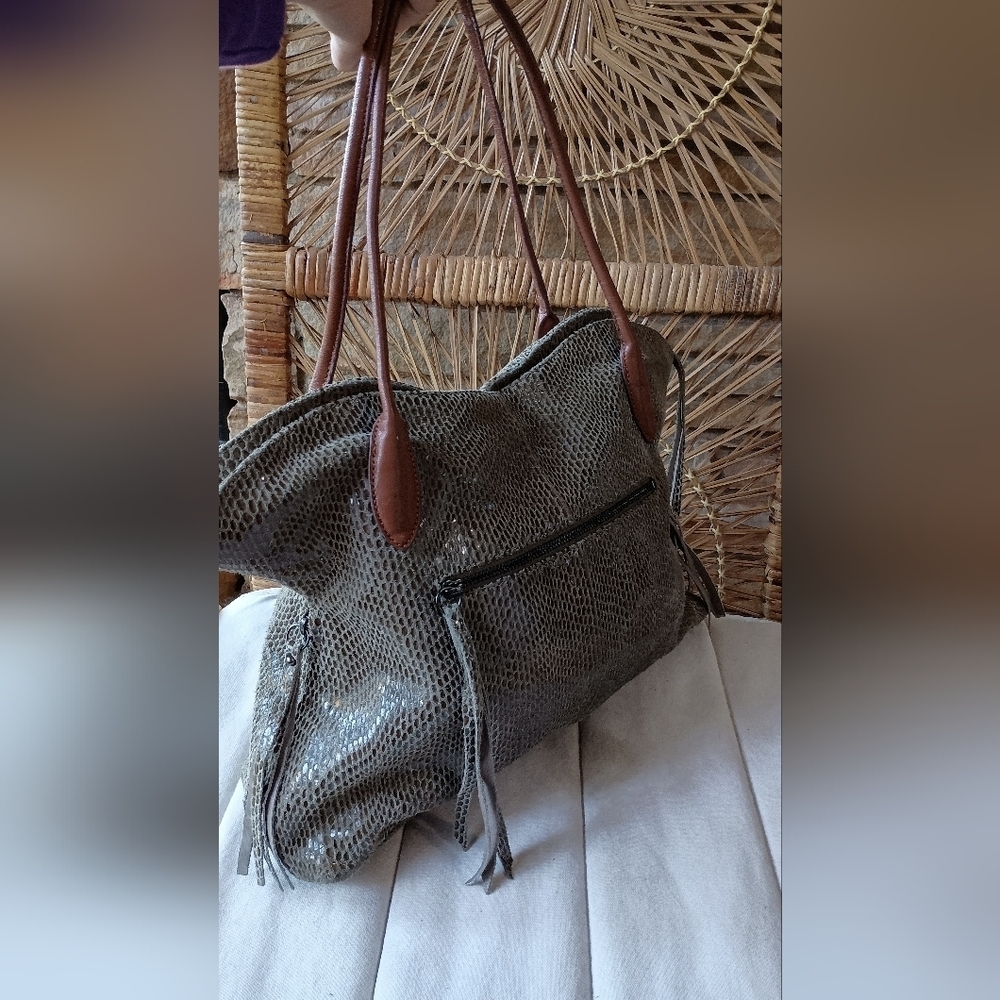 Sorial Gray Snakeskin Textured Shoulder Bag with Brown Handles - Picture 2 of 5